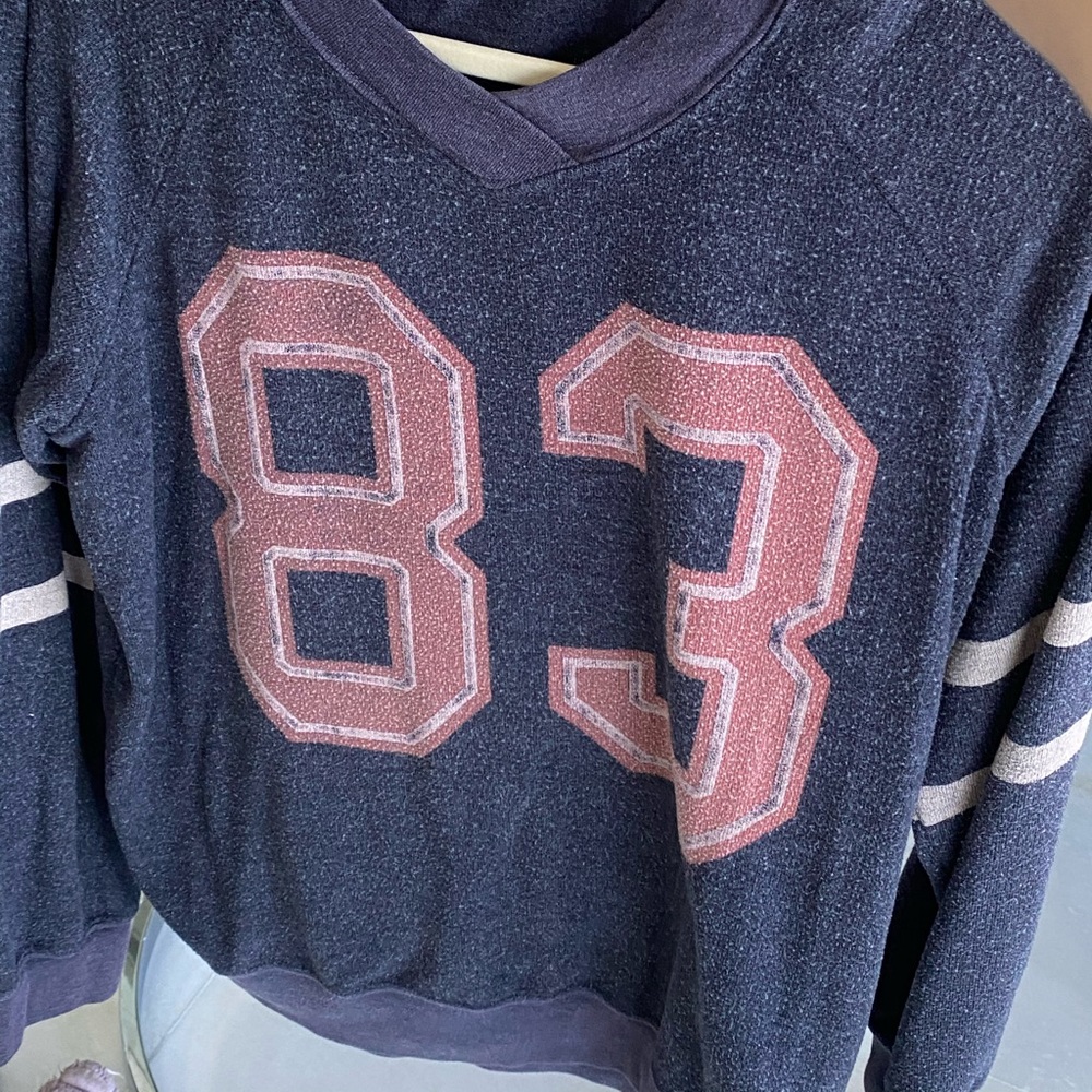 Wild fox sweater